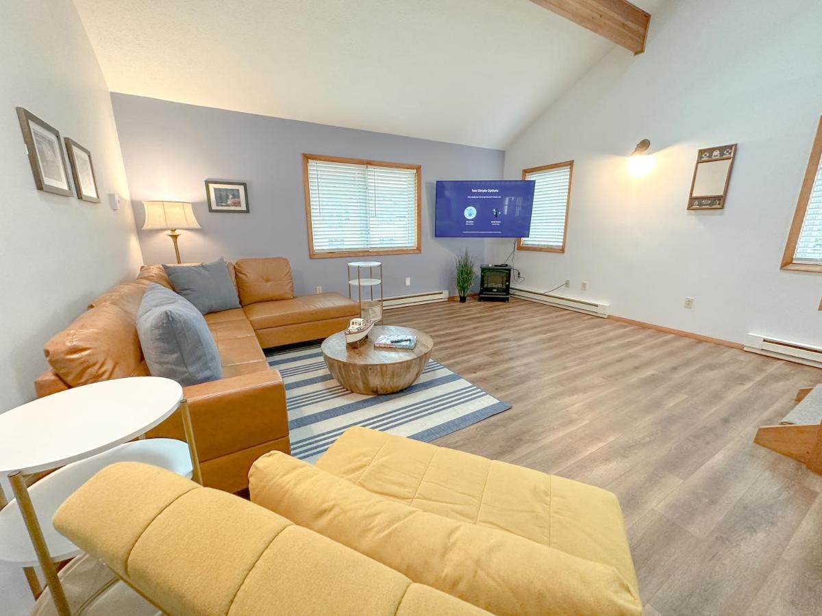 Fun Family Home Near Cedar Point 桑达斯基 外观 照片