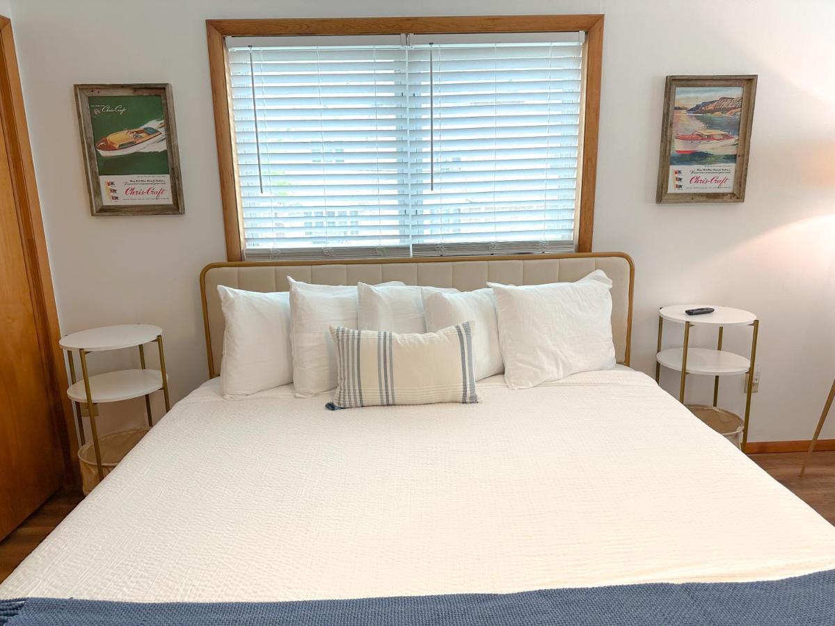 Fun Family Home Near Cedar Point 桑达斯基 外观 照片
